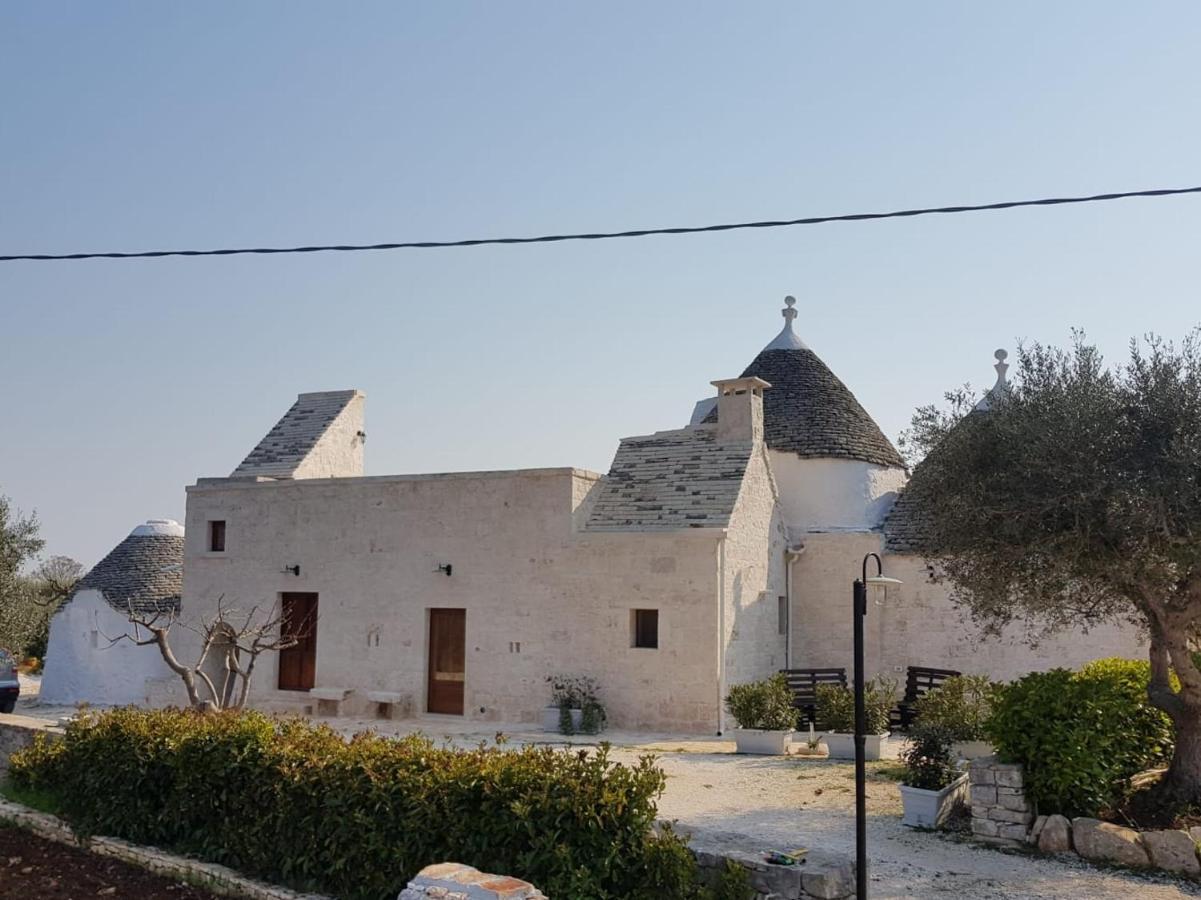 Гостевой дом Trulli Stett Чистернино Экстерьер фото