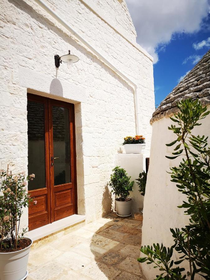 Гостевой дом Trulli Stett Чистернино Экстерьер фото